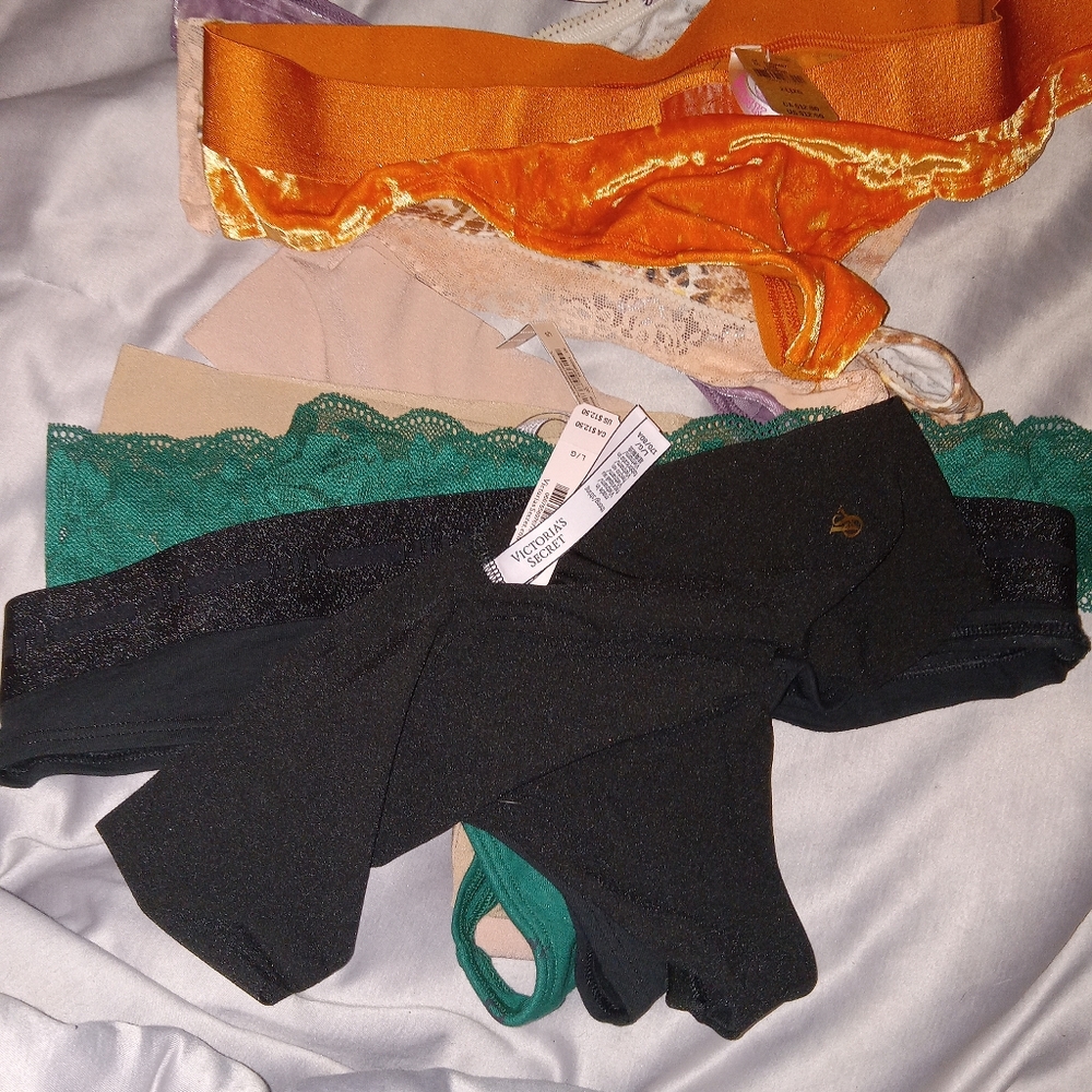 SOLD - Picture 3 of 5